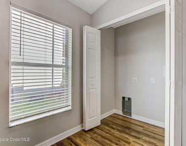 3254 Burdock Avenue - Photo Thumbnail 20