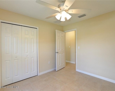 8966 101st Avenue - Photo Thumbnail 22