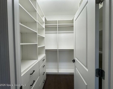 8008 Dobre Way - Photo Thumbnail 13