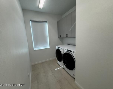 8008 Dobre Way - Photo Thumbnail 27
