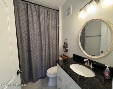 6411 Borasco Drive - Photo Thumbnail 12