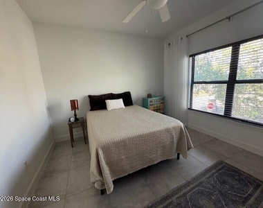 6411 Borasco Drive - Photo Thumbnail 14