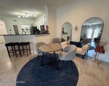 6411 Borasco Drive - Photo Thumbnail 10