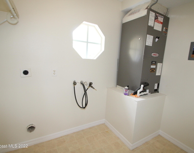 1738 Loquat Court Nw - Photo Thumbnail 24