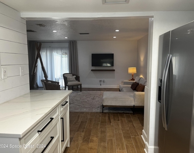 1003 Ashley Avenue - Photo Thumbnail 4