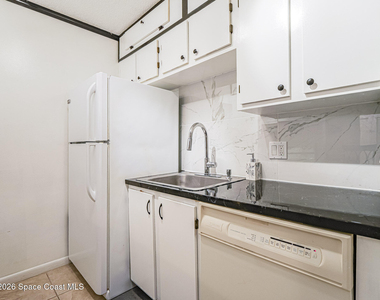 1198 Breezy Way - Photo Thumbnail 13