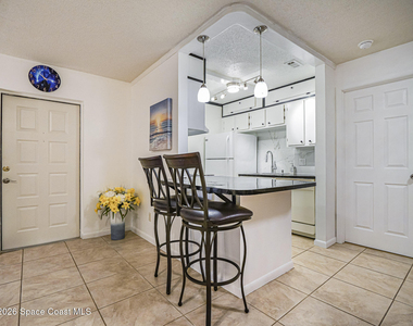 1198 Breezy Way - Photo Thumbnail 7