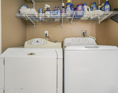 1198 Breezy Way - Photo Thumbnail 17