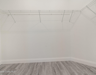 3187 Topsey Avenue Se - Photo Thumbnail 21