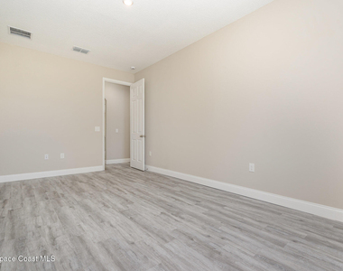 3187 Topsey Avenue Se - Photo Thumbnail 23