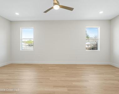 1319 Schneider Street Sw - Photo Thumbnail 13