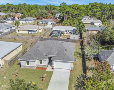 1319 Schneider Street Sw - Photo Thumbnail 30
