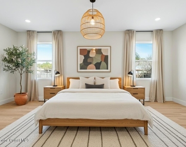 1319 Schneider Street Sw - Photo Thumbnail 12