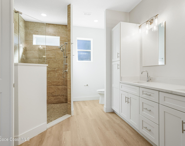 1319 Schneider Street Sw - Photo Thumbnail 14
