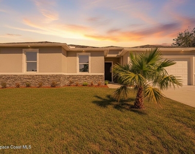 1319 Schneider Street Sw - Photo Thumbnail 1