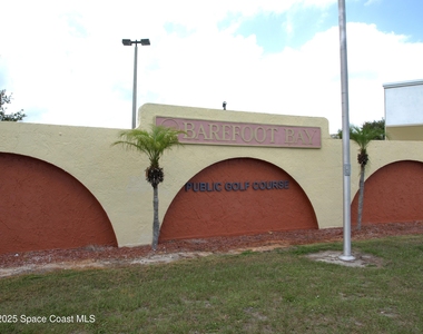 709 Lark Drive - Photo Thumbnail 42
