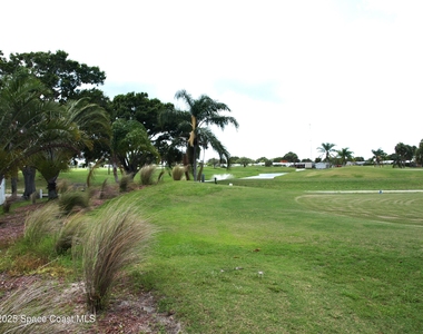 709 Lark Drive - Photo Thumbnail 41