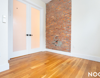 595 Myrtle Ave - Photo Thumbnail 12