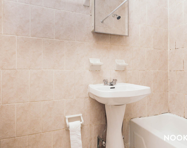 206 Scholes St - Photo Thumbnail 4