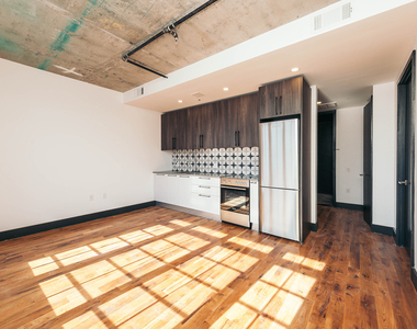 8-3 Wyckoff Ave - Photo Thumbnail 8