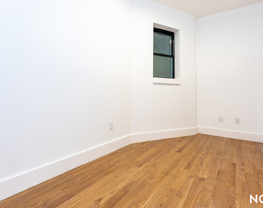 435 DeKalb Ave - Photo Thumbnail 7