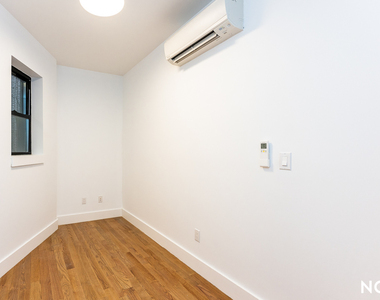 435 DeKalb Ave - Photo Thumbnail 6