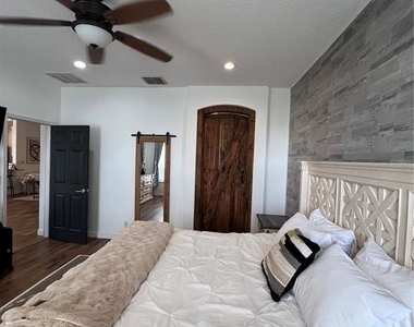 221 Asterbrooke Drive - Photo Thumbnail 19