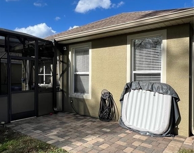 221 Asterbrooke Drive - Photo Thumbnail 27
