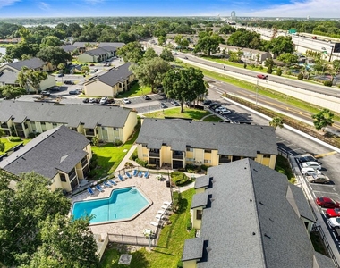 910 Lake Destiny Road - Photo Thumbnail 30
