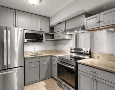 910 Lake Destiny Road - Photo Thumbnail 2