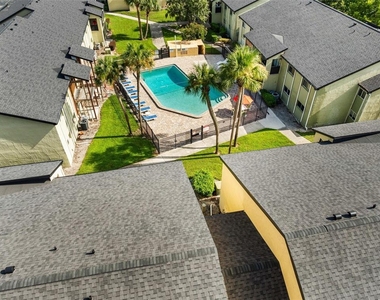 910 Lake Destiny Road - Photo Thumbnail 25