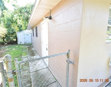 3201 30th Street N - Photo Thumbnail 1