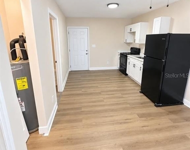 6109 16th Avenue S - Photo Thumbnail 2
