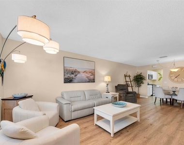 2960 59th Street S - Photo Thumbnail 5