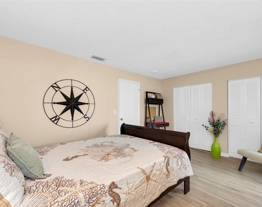 2960 59th Street S - Photo Thumbnail 17