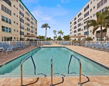 2960 59th Street S - Photo Thumbnail 30