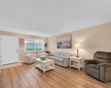 2960 59th Street S - Photo Thumbnail 4