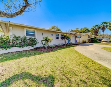 11472 Park Boulevard - Photo Thumbnail 45
