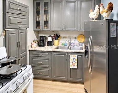 1221 Jann Avenue - Photo Thumbnail 5
