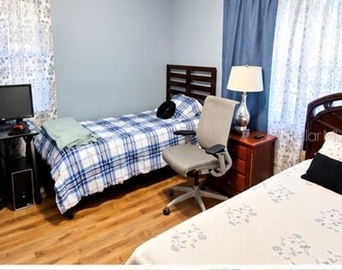 1221 Jann Avenue - Photo Thumbnail 10