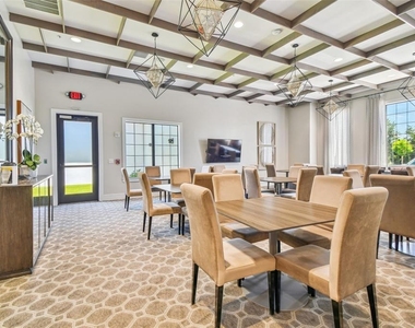 17307 Blue Walk Street - Photo Thumbnail 38