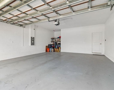 17307 Blue Walk Street - Photo Thumbnail 27