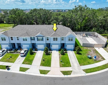 4298 Harbour Palm Drive - Photo Thumbnail 45