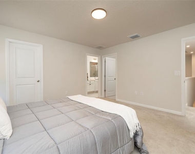 4298 Harbour Palm Drive - Photo Thumbnail 20