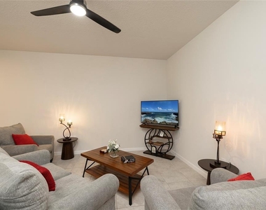 4298 Harbour Palm Drive - Photo Thumbnail 6