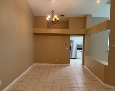 10609 Chambers Drive - Photo Thumbnail 3