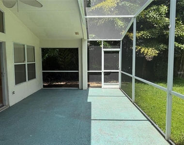 10609 Chambers Drive - Photo Thumbnail 16