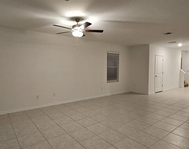 9910 Spanish Lime Court - Photo Thumbnail 4