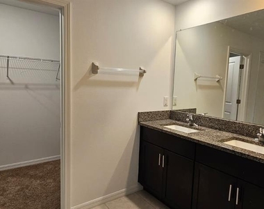 9910 Spanish Lime Court - Photo Thumbnail 27