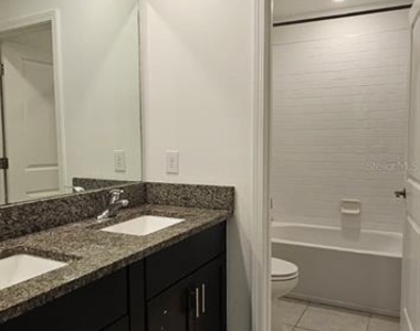 9910 Spanish Lime Court - Photo Thumbnail 24